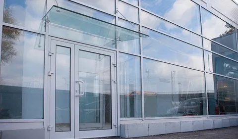 коммерческое остекление VEKA