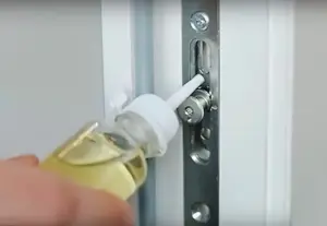 Как в Сибири ухаживать летом за пластиковыми окнами